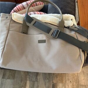 Maxbone city dog carrier/bag